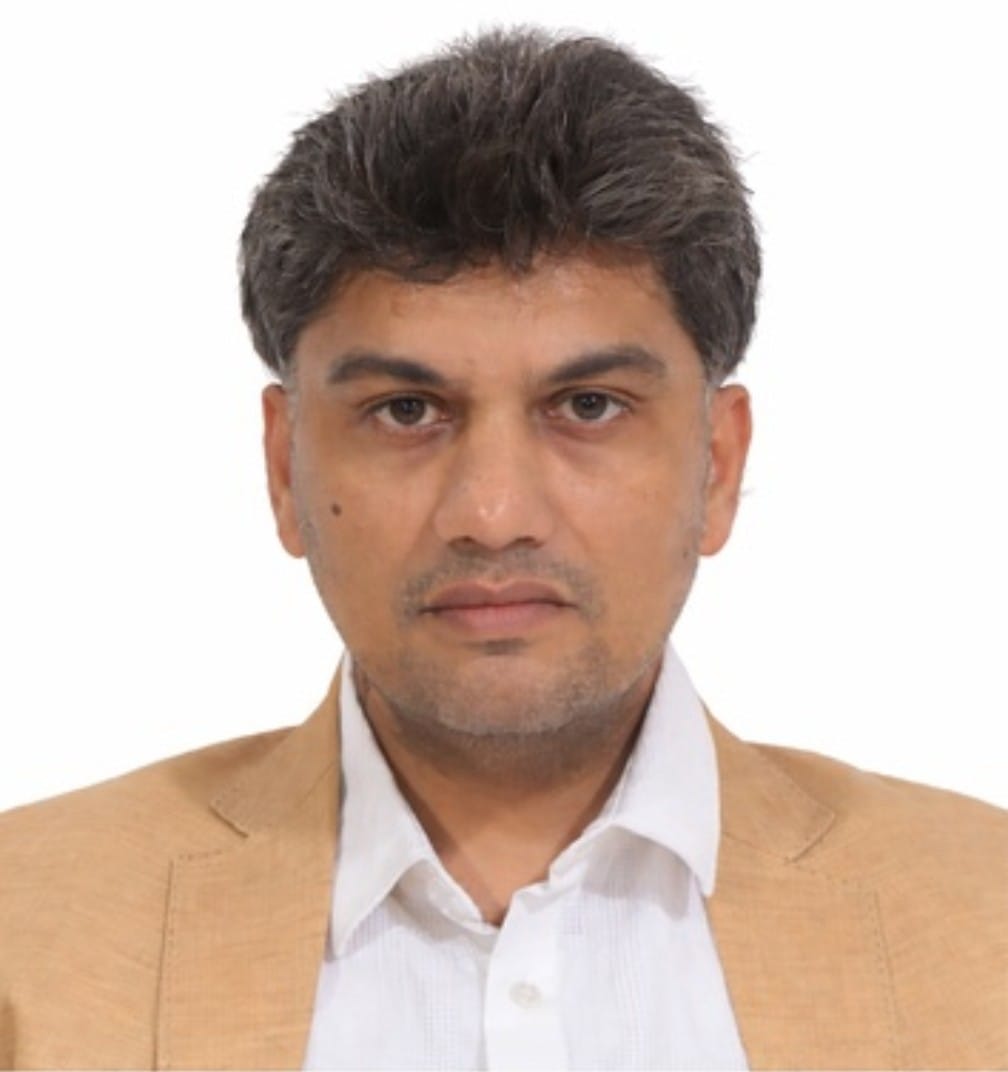 Shri Aashish Dinesh Mehta